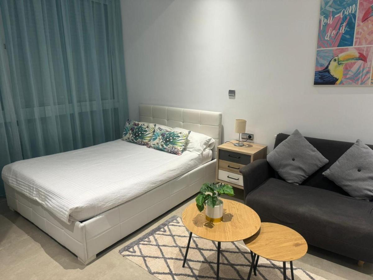 Estudio En Torremolinos Con Piscina Kültér fotó
